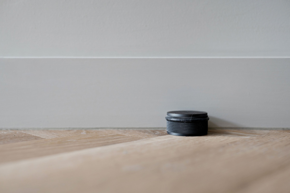 designer-door-stop-detail.jpg